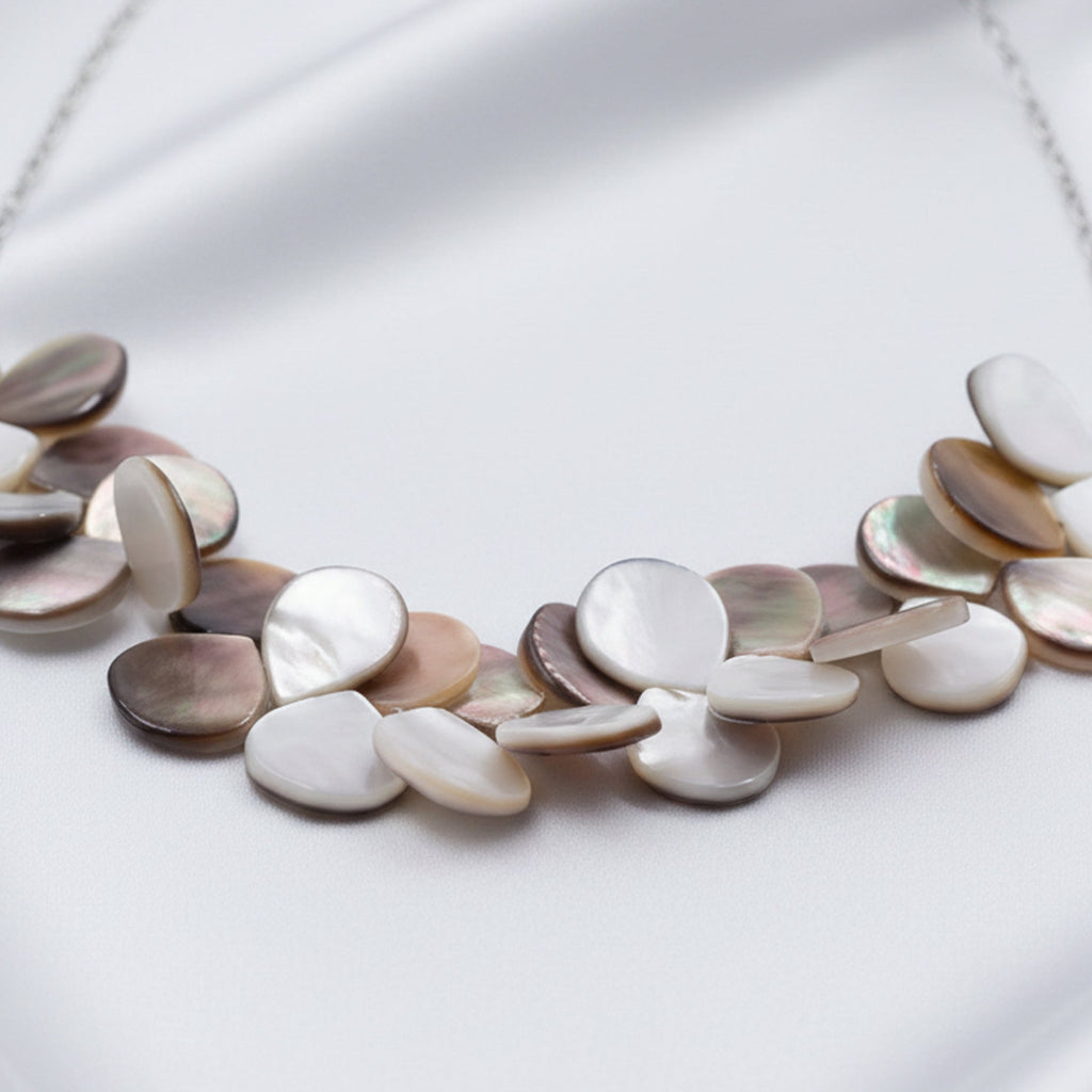 Collar Nacar Flower