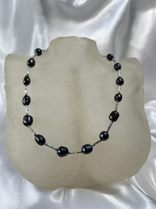 Collar Tess