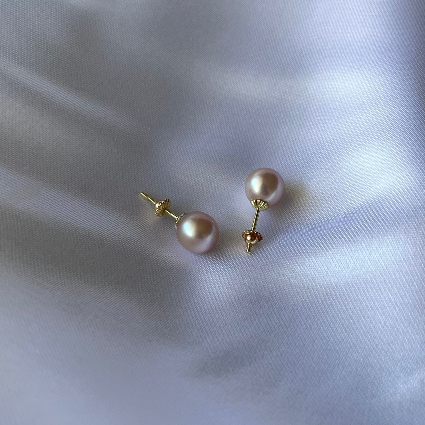 Caravanas de perlas y  oro 18k