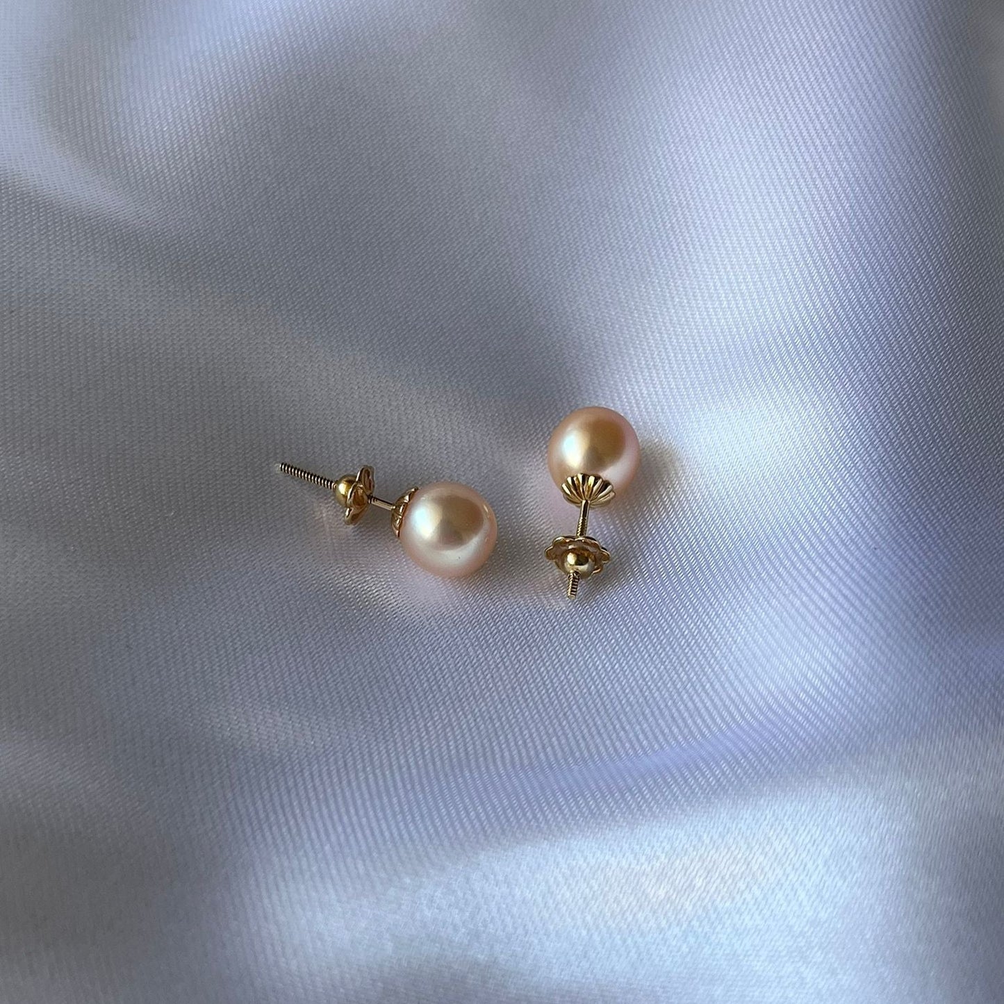 Caravanas de perlas y  oro 18k