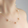 Cadenita de oro 14k con perlas de cultivo redondas