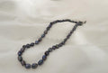 Collar perla gota color gris oscuro