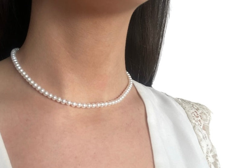 Collar de Perlas Semiredondas 4mm